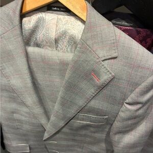 Egara slim fit Gray/Pink suit 38s 32x30